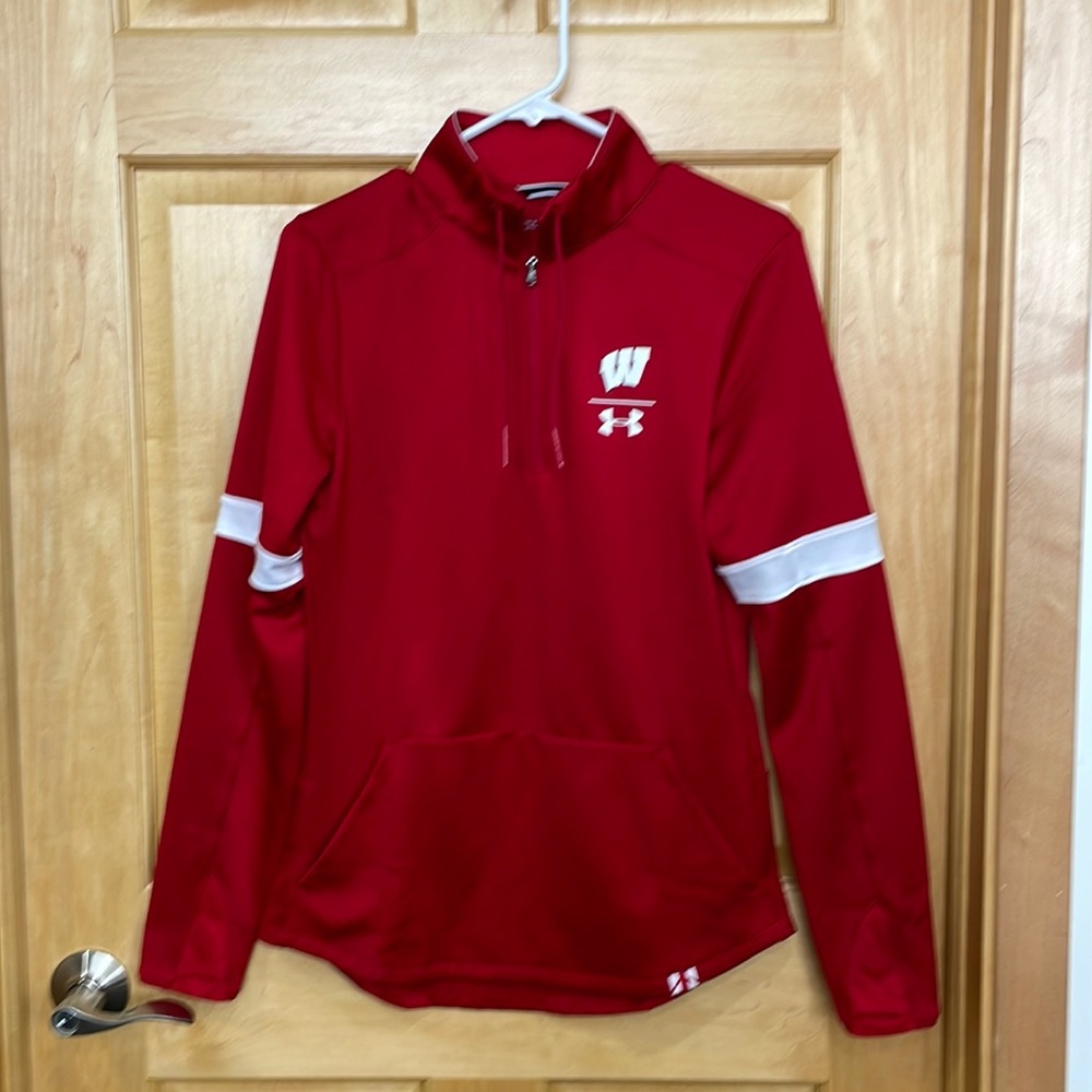 Under Armour red Badger loose fit 3/4 zip pullover to sz S University Wi…